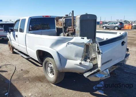 2003 GMC Sierra 2500Hd Sle from USA, damaged, VIN 1GTHC29U83E378201